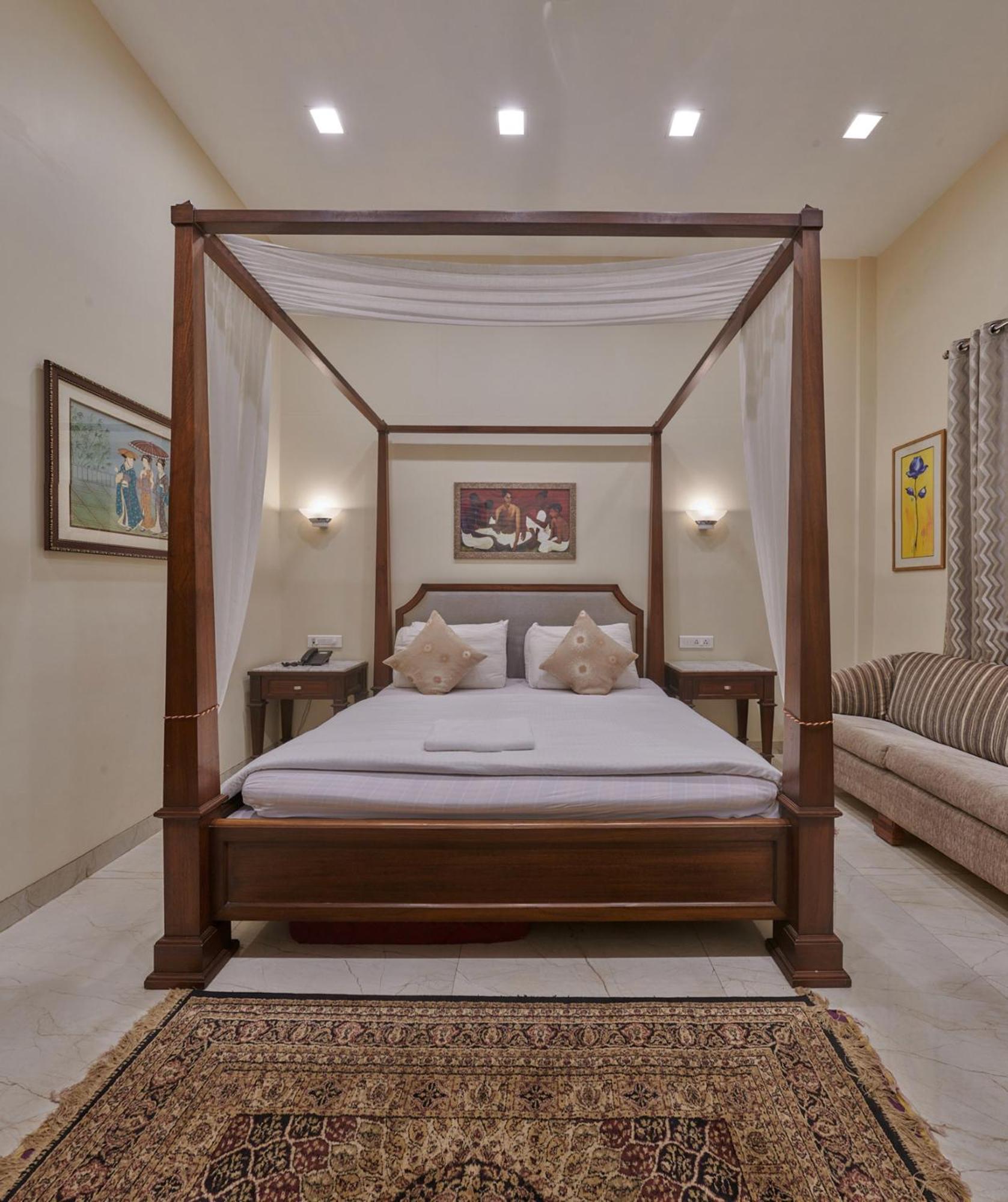 Elphinstone Hotel Мумбаи Экстерьер фото
